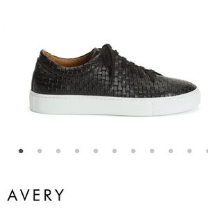 7.5 Avery Aquatalia Sneakers